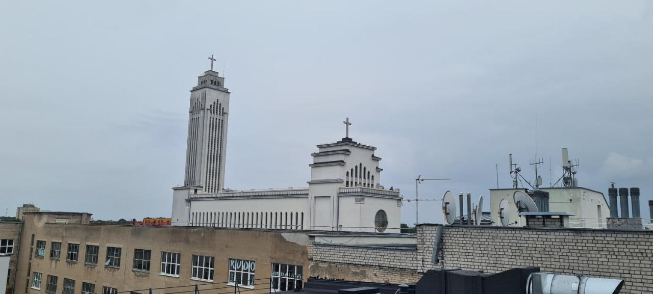 Stay In Kaunas & Radio City - Free Parking المظهر الخارجي الصورة